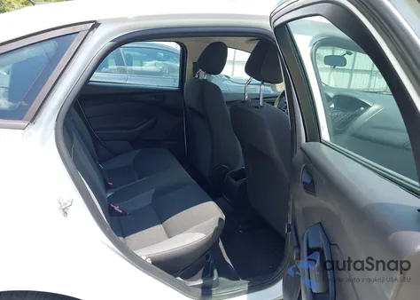 2014 Ford Focus S из США, поврежденный, VIN 1FADP3E28EL181062